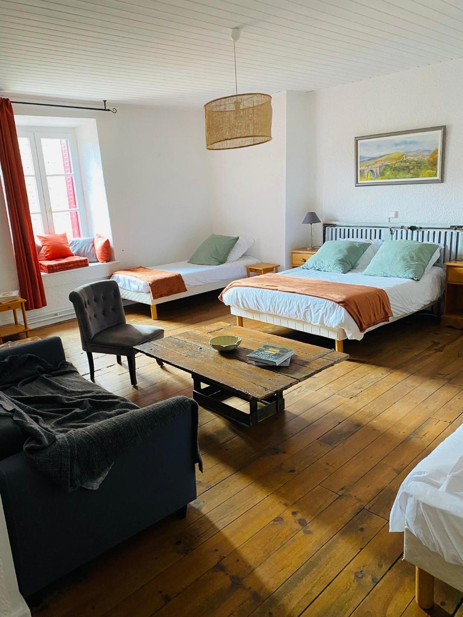Ermitage Saint Vincent B&B Vieille-Brioude Exterior photo