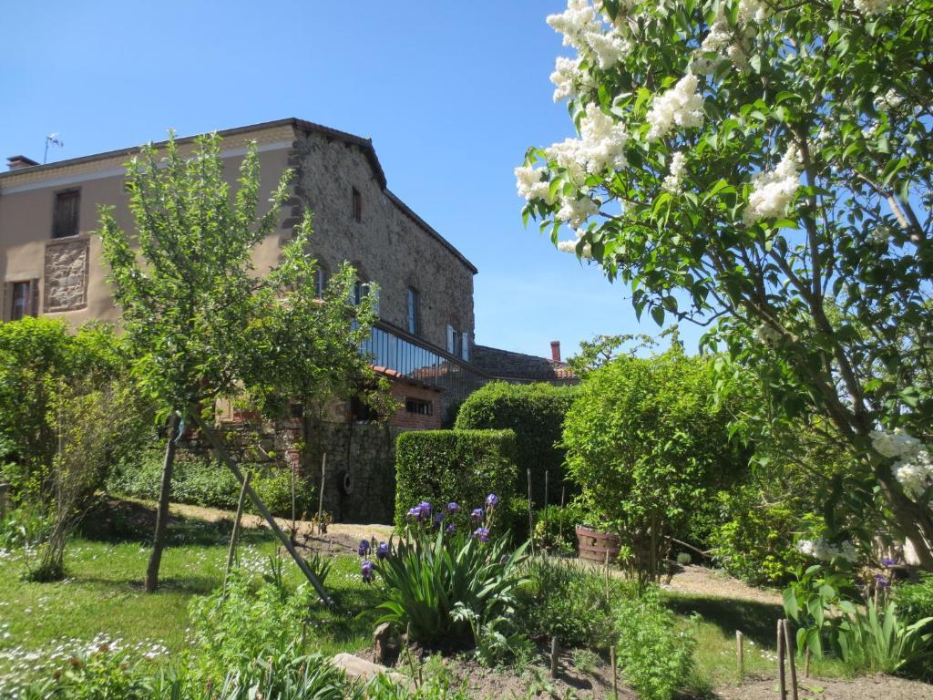 Ermitage Saint Vincent B&B Vieille-Brioude Exterior photo